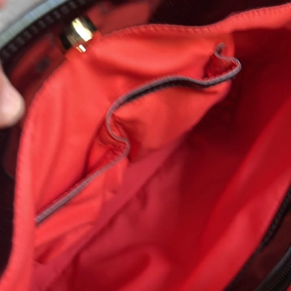 Anne Klein red/ black/ ivory purse. - Picture 8 of 12